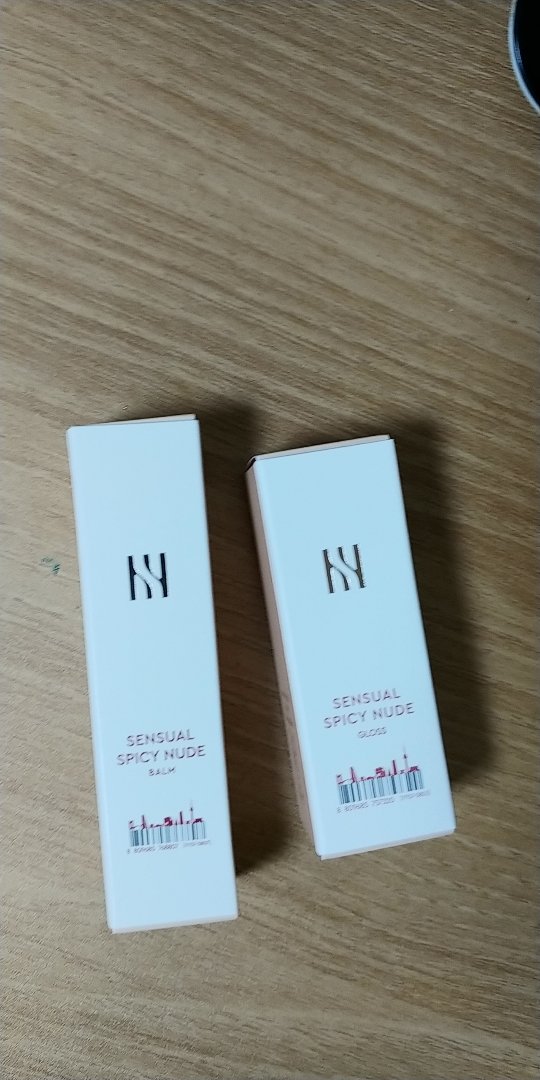 이미지에 맞는 alt값 넣어주세요.