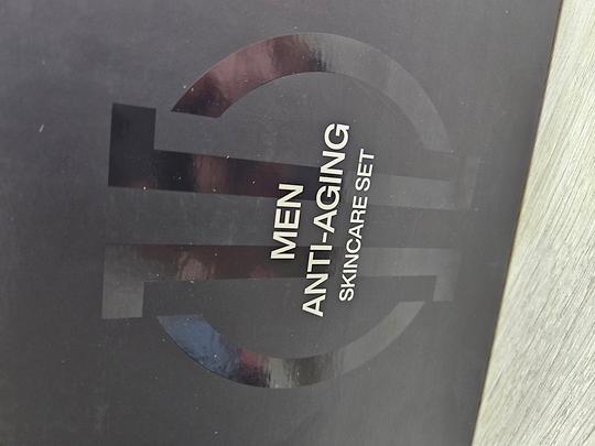 이미지에 맞는 alt값 넣어주세요.