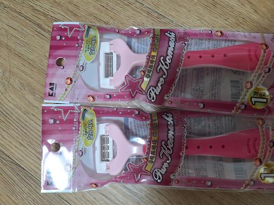 이미지에 맞는 alt값 넣어주세요.