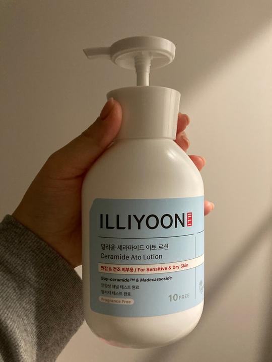 이미지에 맞는 alt값 넣어주세요.