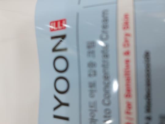 이미지에 맞는 alt값 넣어주세요.