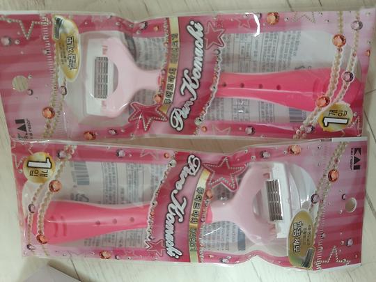 이미지에 맞는 alt값 넣어주세요.