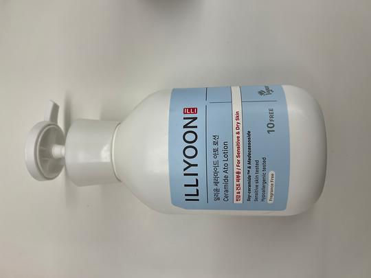 이미지에 맞는 alt값 넣어주세요.