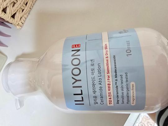 이미지에 맞는 alt값 넣어주세요.