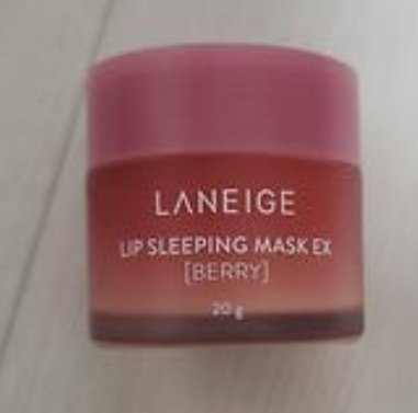 이미지에 맞는 alt값 넣어주세요.